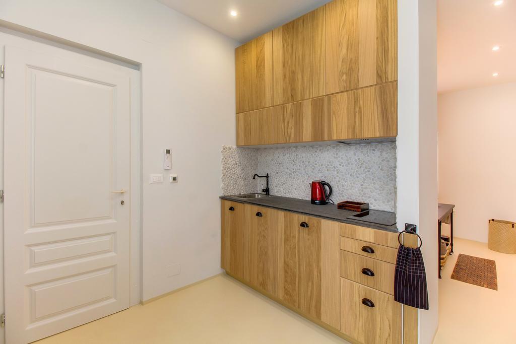 Apartments Argemonia Mali Lošinj Extérieur photo